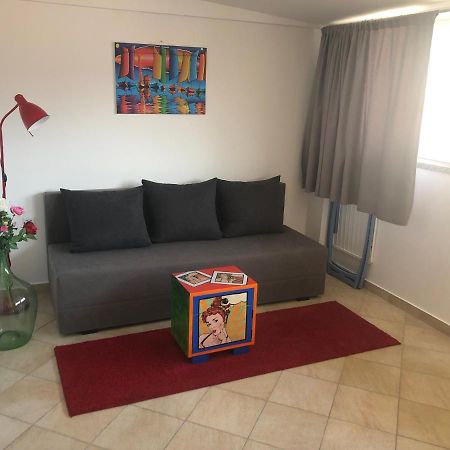 Studio Neven With Sea View Baška Kültér fotó