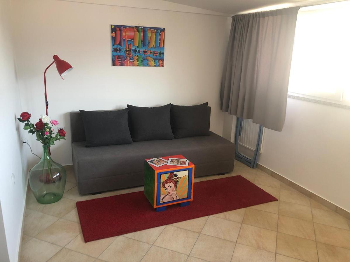 Studio Neven With Sea View Baška Kültér fotó